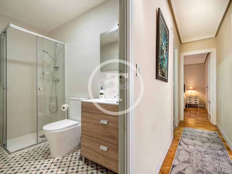 Foto 8c44dd71-a372-4c17-8d1f-47feb53dc976. Miete etagenwohnung in Pinar del Rey Madrid