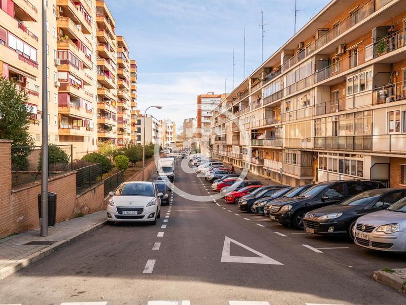 Foto d74444d6-3b8a-4299-b2ab-9a3755282ae7. Miete etagenwohnung in Pinar del Rey Madrid