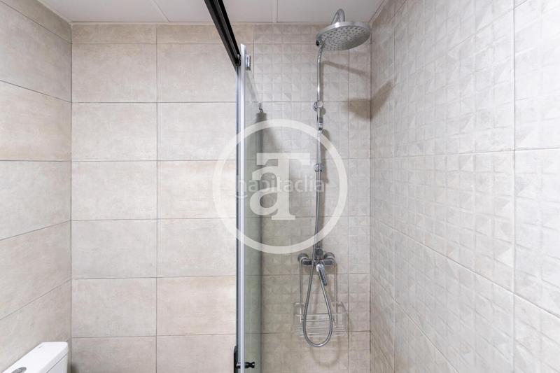 Foto 0f1fc82c-8a3b-4a70-8fd7-3f65afddc2ca. Miete etagenwohnung mit heizung in Embajadores-Lavapiés Madrid