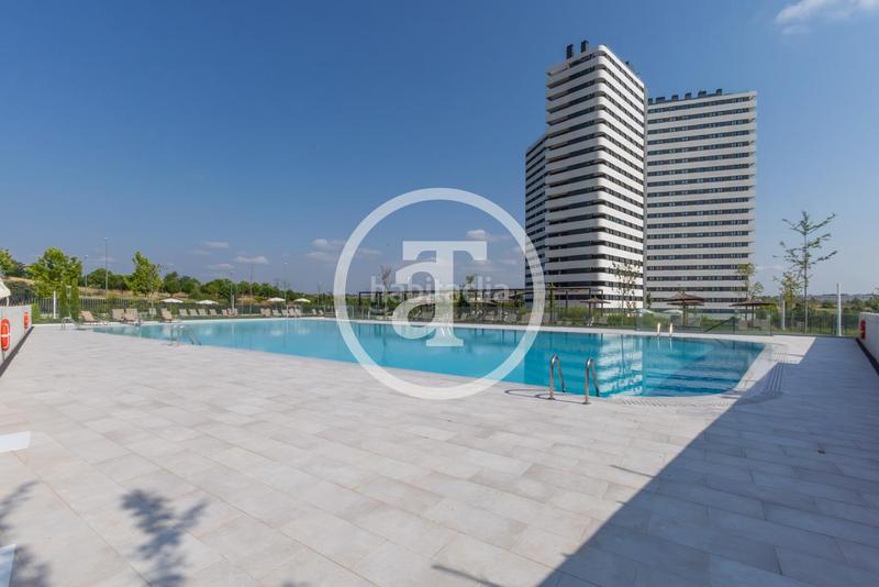 Foto f3ffa757-262c-4b53-b78e-9339d03e41d6. Miete studiowohnung mit heizung parking in Zona Industrial Alcobendas