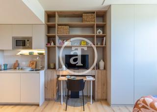 Location Studio  De perdiguera. Flex living de alojamiento temporal con cama doble, cocina priva