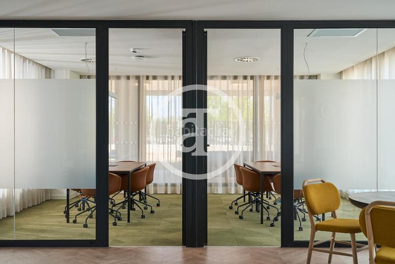 Foto bfadd97b-2bfb-4a87-a4b3-e007ee54287d. Location studio avec chauffage parking dans Zona Industrial Alcobendas