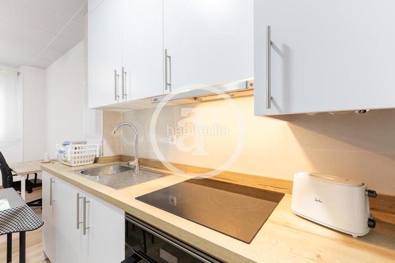 Foto 87d80091-7a53-46e4-b202-b2145e16e9f7. Alquiler estudio  de alquiler temporal de 1 habitación y 1 baño en latina en Madrid