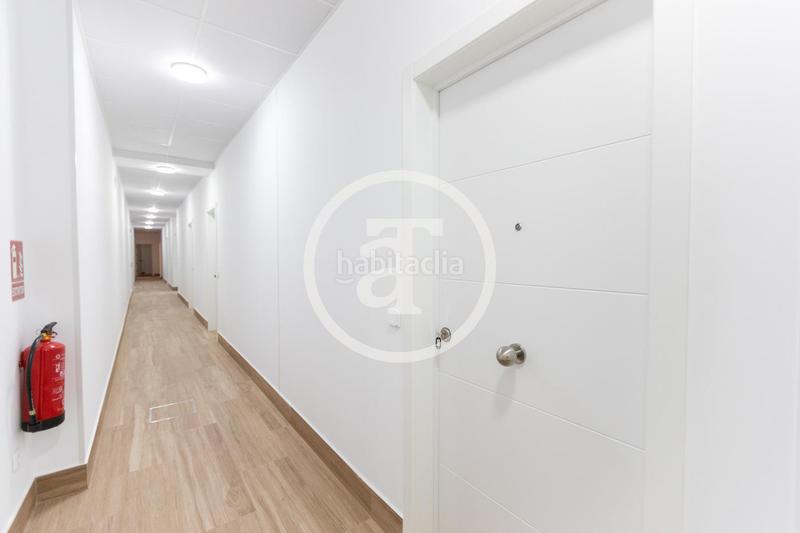 Foto c4fa2873-857d-446c-b90b-821e1c018363. Rent studio with heating in Aluche Madrid