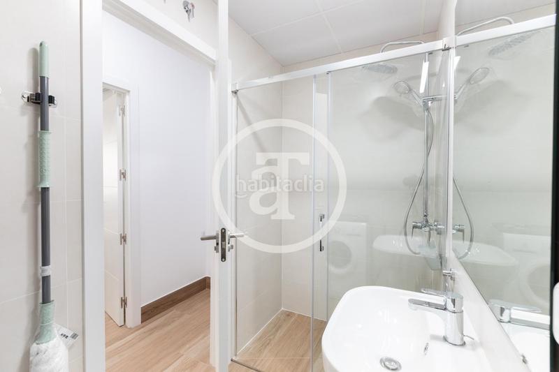 Foto 9746c816-1bb7-4bbc-a9e9-fd0df04f85b7. Location appartement dans calle de san manuel 3 dans Madrid