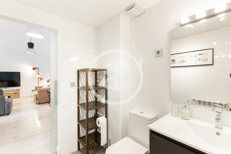 Foto 3f6971a6-9b45-493e-8d73-022da68b6069. Miete etagenwohnung mit heizung in Pradolongo Madrid