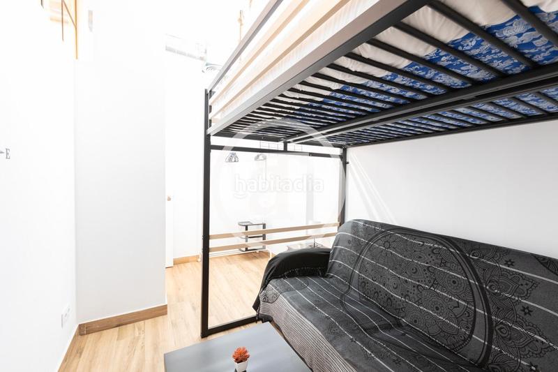 Foto 50e7049a-f1dc-40cf-8259-c06ea6047a2e. Alquiler piso  de alquiler temporal de 4 habitaciones y 1 baño en moncloa en Madrid