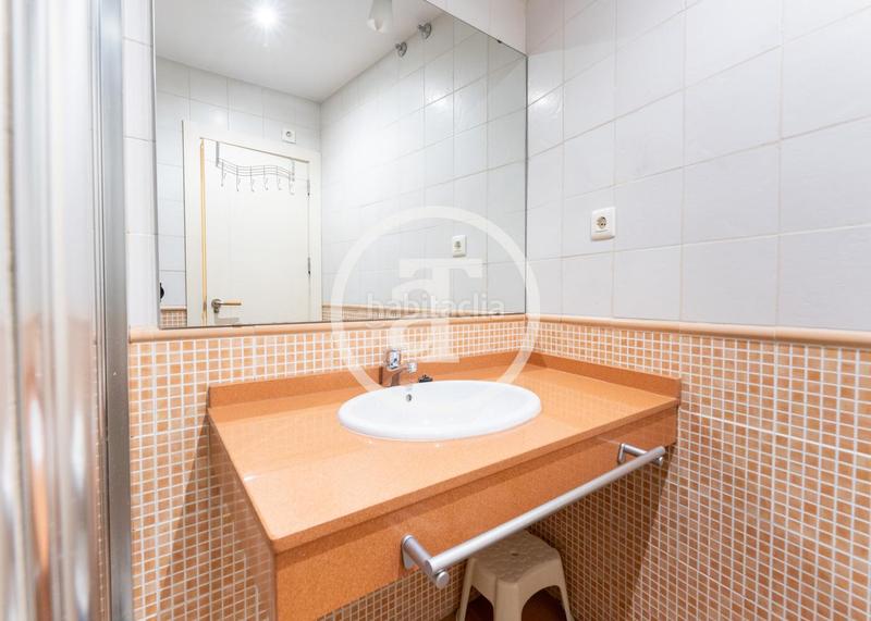 Foto d2945580-03e1-4aca-83c8-3d66d5541791. Location appartement avec chauffage dans Cortes-Huertas Madrid