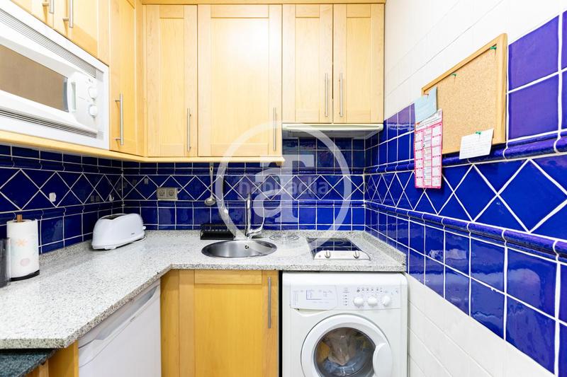 Foto f33d9d27-76fe-49bc-a445-e9678bf6ee34. Miete studiowohnung in calle de velarde 18 in Universidad-Malasaña Madrid