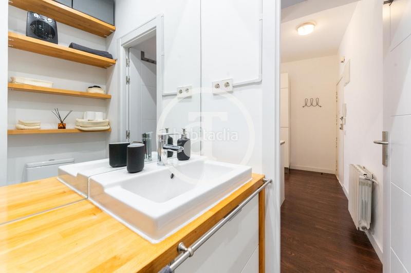 Foto 5f840233-9b87-42c3-a603-4a5acf11a02b. Rent flat with heating in Embajadores-Lavapiés Madrid