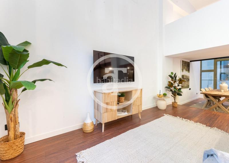 Foto 0f46eb6b-2c33-4325-82cb-2d65c8ff0cf6. Rent duplex with heating in Ventas Madrid