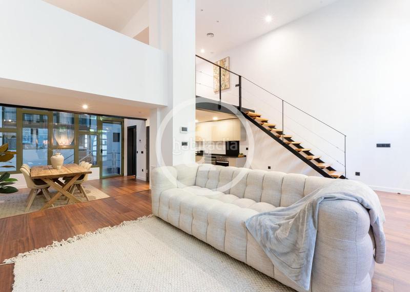 Foto d051e9f8-3c1a-48a1-8930-86bf0b78bb01. Rent duplex with heating in Ventas Madrid