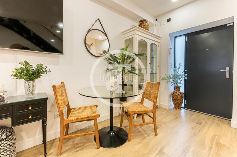 Foto 25dd188a-07c2-4192-8b95-1c0f5fd2dd2a. Alquiler dúplex  de alquiler temporal de 1 habitación, con estudio y 1 baño en fuencarral en Madrid