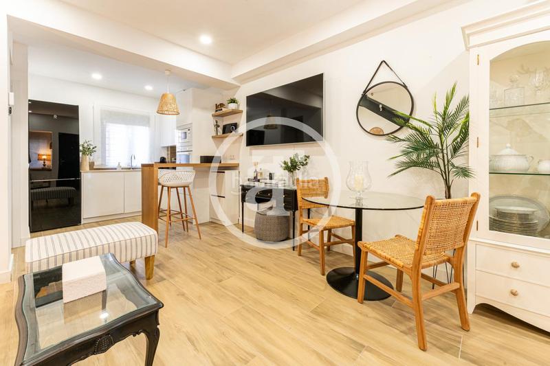 Foto bdaa0a1a-767d-4f29-b79c-afedfbf00113. Alquiler dúplex  de alquiler temporal de 1 habitación, con estudio y 1 baño en fuencarral en Madrid