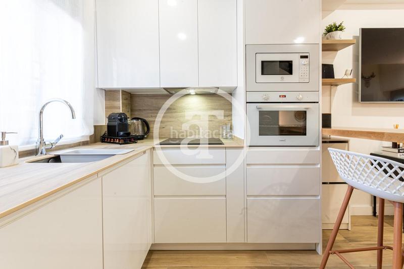 Foto cd6c3ea6-75d6-4b7c-9fb4-7181e7323690. Alquiler dúplex  de alquiler temporal de 1 habitación, con estudio y 1 baño en fuencarral en Madrid