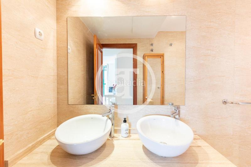 Foto 379aeb0b-0fb8-4af2-a47c-d01fe05ae7ee. Location appartement dans calle de josé maría pemán 51 dans Madrid