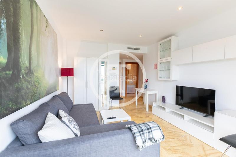 Foto 54cf210f-7a64-4c22-9ebb-c11d84ce57ec. Location appartement dans calle de josé maría pemán 51 dans Madrid