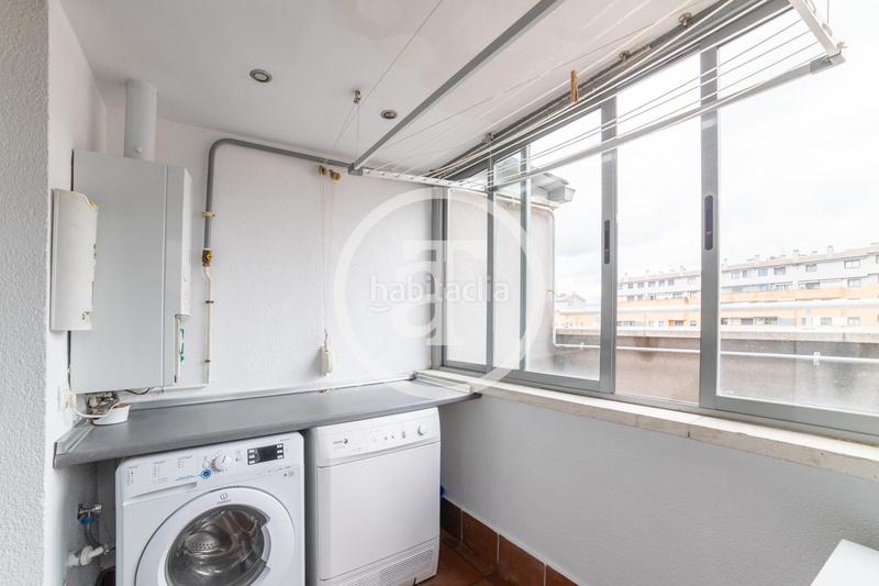 Foto 553ad3ae-8e4e-4cb6-bd78-e4a312f951f0. Location attique avec chauffage parking dans Parque Oeste-Fuente Cisneros Alcorcón