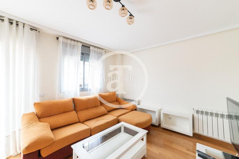 Foto 8b7b984d-7e20-48b3-8aa3-d52cf8279336. Location attique avec chauffage parking dans Parque Oeste-Fuente Cisneros Alcorcón