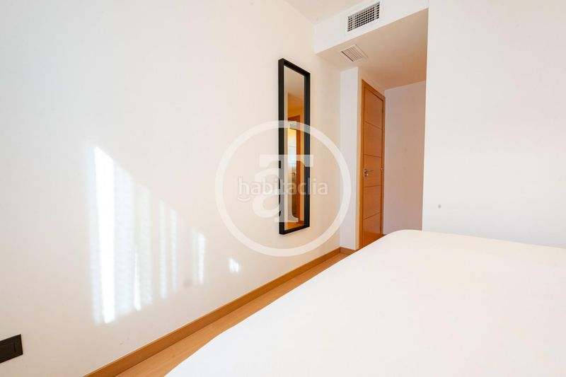 Foto 2b8b80c2-7616-4768-a6a0-a07a184e2497. Alquiler ático  de alquiler temporal de 2 habitaciones, 2 baños, terraza, piscina y parking en hortaleza en Madrid