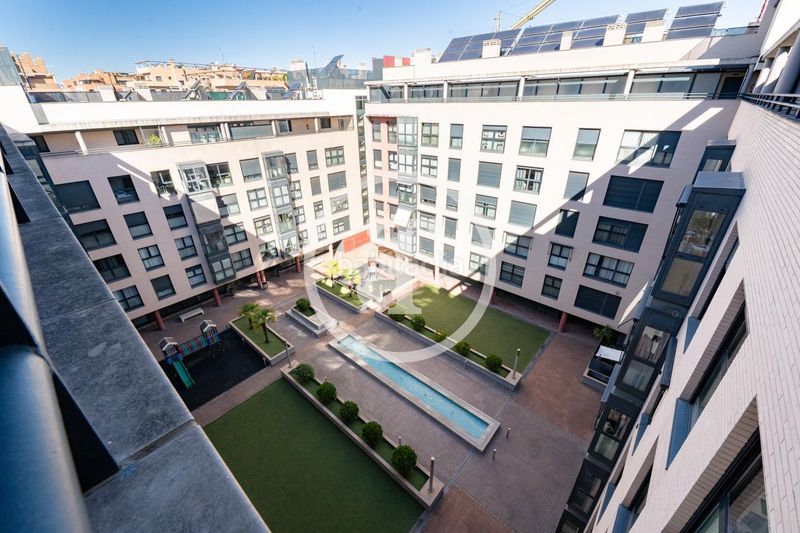 Foto d5ed6ebc-80ce-4659-837d-cffc6424e65e. Alquiler ático  de alquiler temporal de 2 habitaciones, 2 baños, terraza, piscina y parking en hortaleza en Madrid
