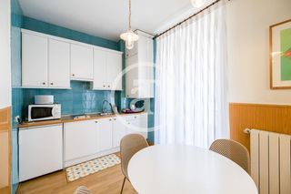 Miete Etagenwohnung  Calle de la escalinata. Piso de alquiler temporal de 1 habitación, baño y con balcón muy