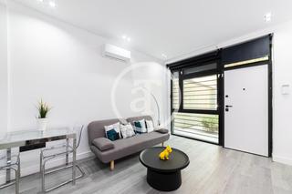 Rent Studio  Calle de la duquesa de parcent. Estudio de alquiler temporal próximo a parque cerro almodóvar