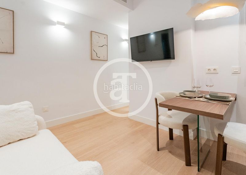 Foto 97a1e921-5cf6-43d1-9a4b-8b48bd69de36. Alquiler piso  de alquiler temporal de 2 habitaciones y 1 baño en chamberí en Madrid