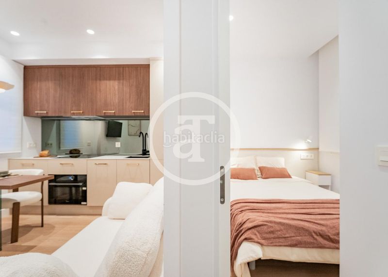 Foto b9e4a45b-b046-4f9d-b8c6-7b64fb0bc394. Alquiler piso  de alquiler temporal de 2 habitaciones y 1 baño en chamberí en Madrid