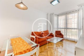 Flat in Avenida de Isabel de Valois