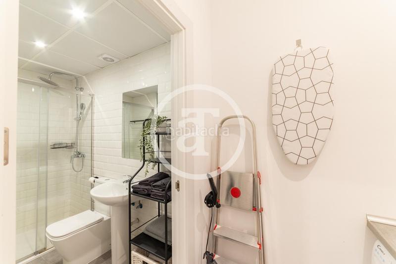 Foto 8ec8c25c-9df6-45e0-8c36-c0aaea30ce19. Rent flat with heating in Acacias Madrid