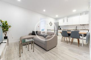 Location Appartement  Ronda de segovia. Piso de alquiler temporal de 2 habitaciones  y 1 baño junto al p