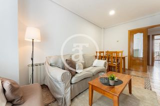 Lloguer Pis  Calle hermanos de pablo. Piso de alquiler temporal de 1 habitación, baño y balcón en quin
