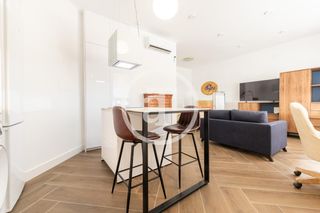 Location Studio  Calle de tomás bretón. Estudio de alquiler temporal con habitación y 1 baño en arganzue