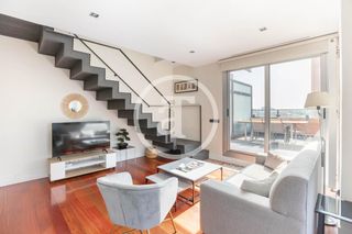 Miete Dachwohnung  Calle de la basílica. Ático dúplex en alquiler de 3 habitaciones suite con 2 terrazas