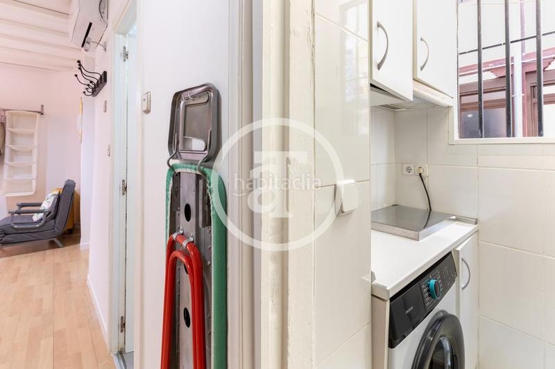 Foto 71f9b35a-1b6d-4d25-92f9-ae06e70b8be8. Rent studio with heating in Universidad-Malasaña Madrid