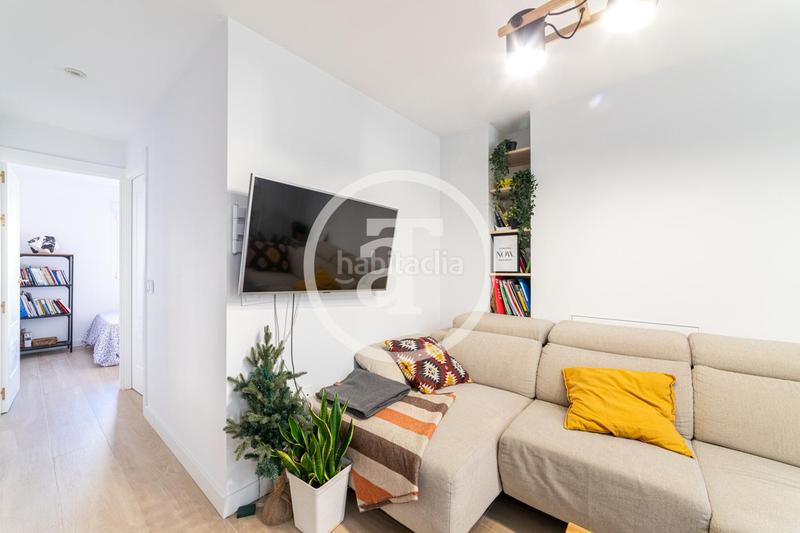 Foto 66787749-15f7-4bfe-a3d7-830d72d271c6. Alquiler piso  de alquiler temporal de 2 habitaciones y terraza privada en Valdeacederas en Madrid