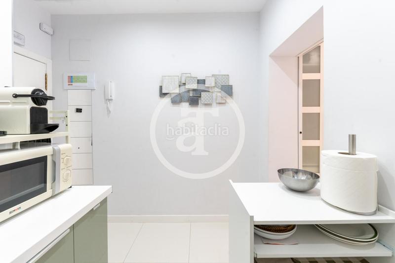 Foto e0ca5dc6-fcbf-440d-9b7b-229929572db1. Location appartement avec chauffage dans Sol Madrid