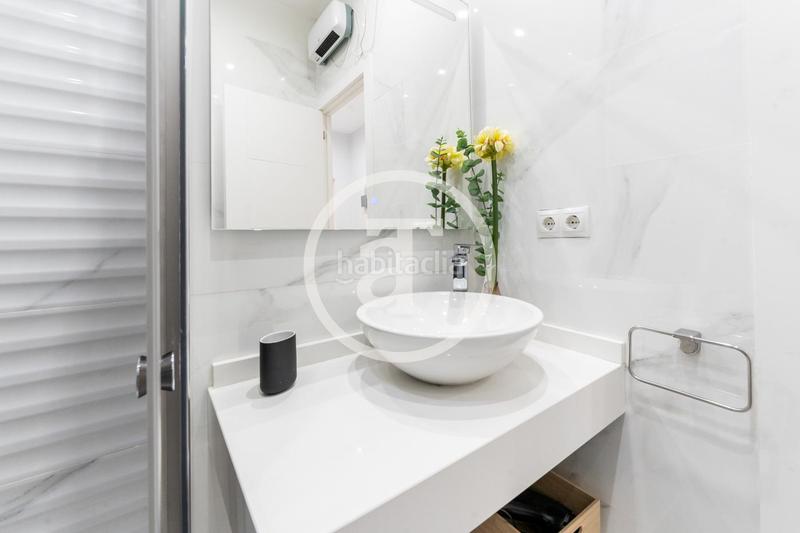 Foto ebca90c2-f0c0-4aa1-8005-8a80dd444dba. Location appartement avec chauffage dans Sol Madrid