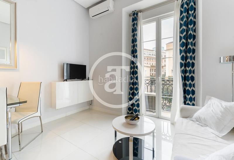 Foto f58a8c70-1f76-4f25-8d07-728ebdfd75a5. Location appartement avec chauffage dans Sol Madrid