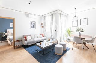 Lloguer Pis  P.º del marqués de zafra. Piso de alquiler temporal de 1 habitación y 1 baño con estudio e