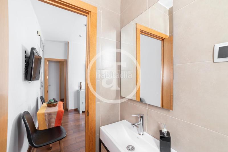 Foto 04ad7f2f-27aa-4ec4-b7d9-5407cc7d41b8. Location appartement dans calle del sombrerete 1 dans Madrid