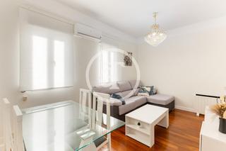 Lloguer Pis a Embajadores 144. Piso de alquiler temporal de 2 habitaciones y 1 baño en arganzue