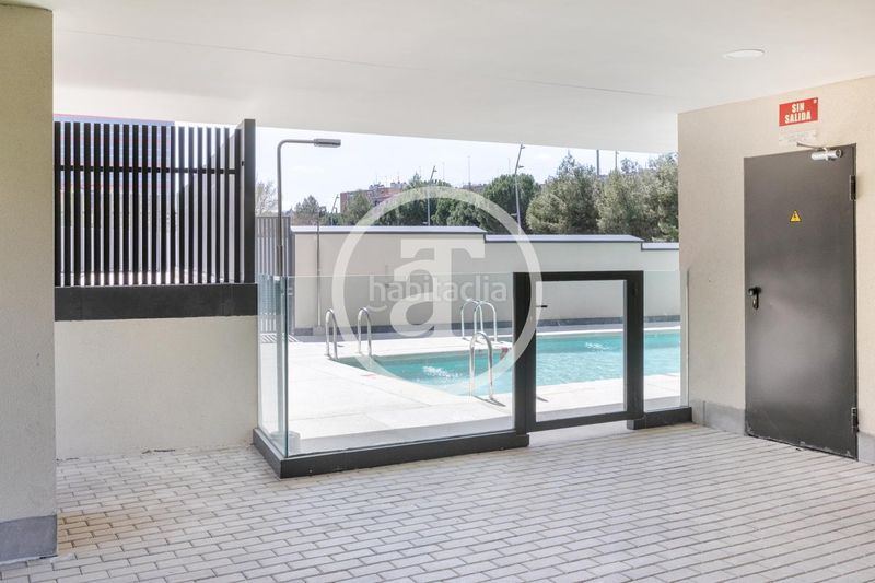 Foto 526db63a-c39a-49cc-8d87-1b555285384d. Rent flat with parking in Imperial Madrid