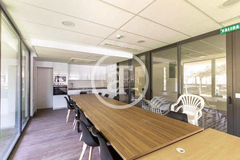 Foto 73bac24f-1c17-4da2-bfcf-5cd0a89370ba. Rent flat with parking in Imperial Madrid