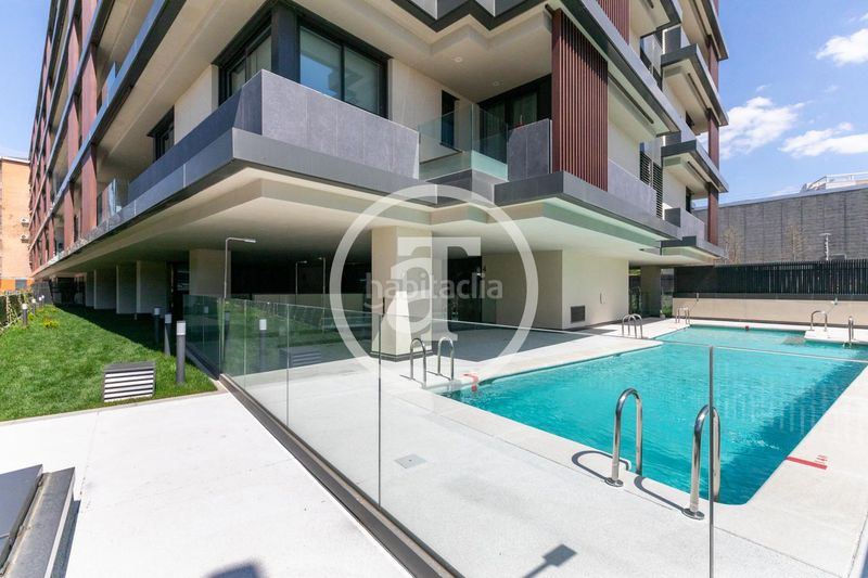 Foto a3cd8ed9-6514-41fa-9234-835d86b98c1d. Rent flat with parking in Imperial Madrid