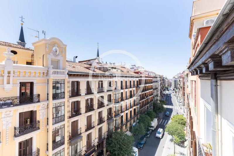 Foto 55092f09-7bf3-48fe-a9e7-28f6f2520b5e. Location appartement avec chauffage dans Sol Madrid