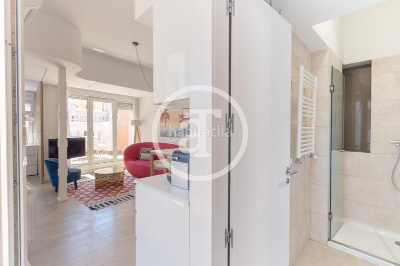 Foto 913d07cc-b830-446a-9be7-9629a7ddbcaf. Location appartement avec chauffage dans Sol Madrid