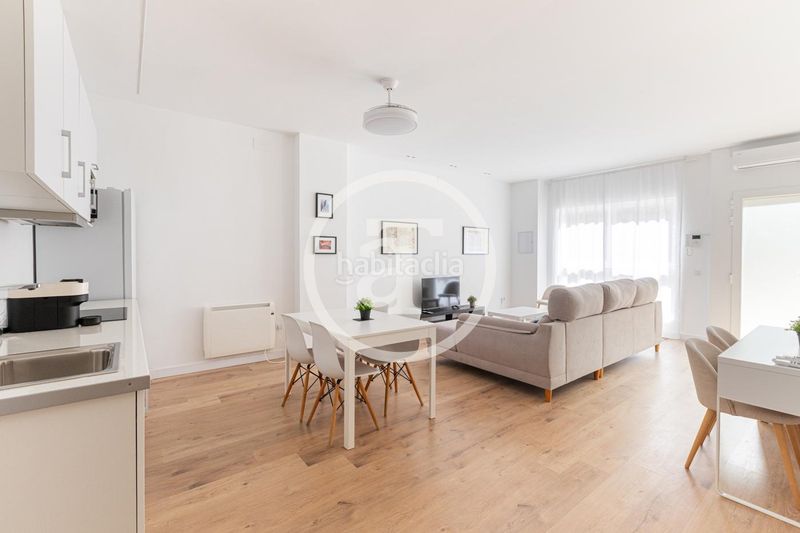 Foto 31f75ef1-1937-407f-94a7-c23c05632d59. Lloguer pis amb calefacció a San Juan Bautista Madrid