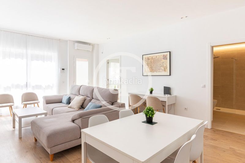 Foto 571b70d4-813b-4bb9-be0b-1ea4682b2547. Lloguer pis amb calefacció a San Juan Bautista Madrid